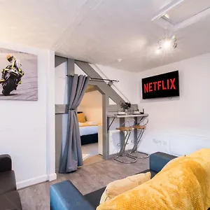 Apartment Dd 8 - Free Parking - Fast Wifi