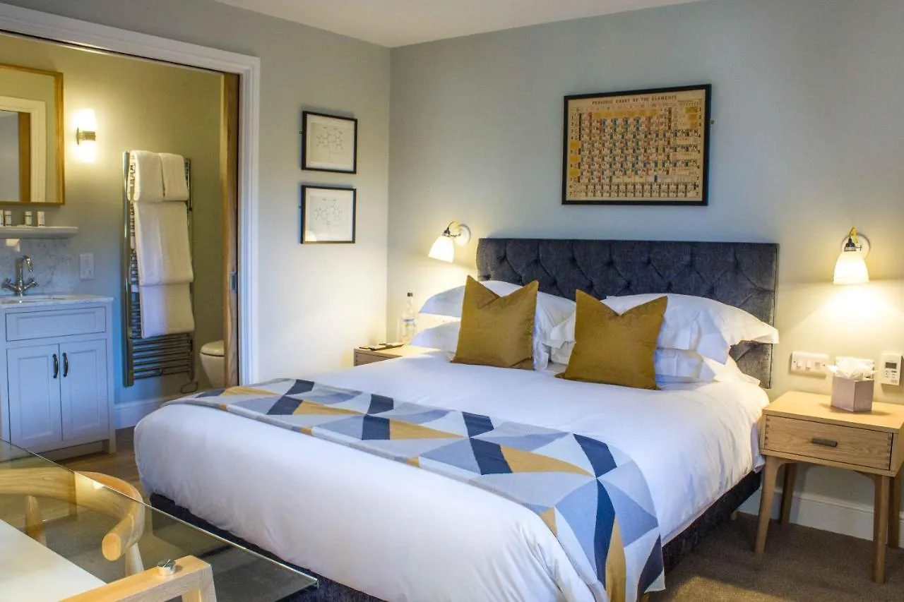 Inn Crown & Punchbowl Hotel Milton